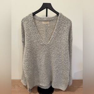 Cozy Gray Oversized Women's Sweater